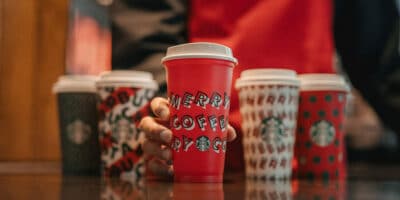 Free Starbucks Holiday Cups